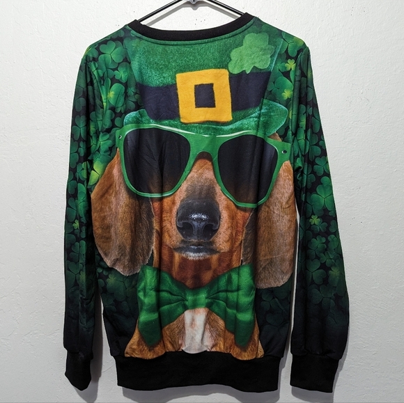 St. Patrick's Day Sweatshirt Funny Dog With Glasses Men's Medium NWOT - Picture 3 of 5